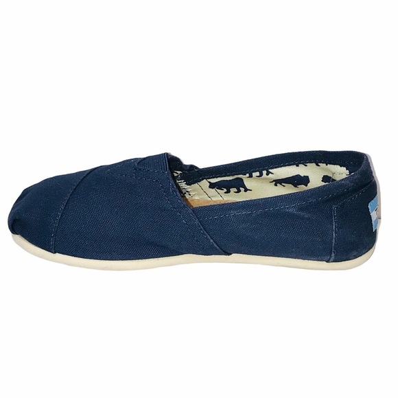 Toms classic‎ canvas slip on navy size 6 women’s - Picture 2 of 7